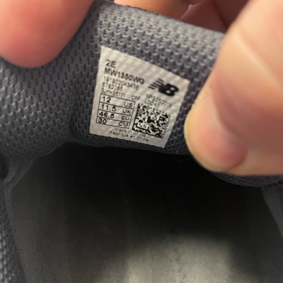 Mens used new balance shoes size 12 in great condition - Picture 2 of 2